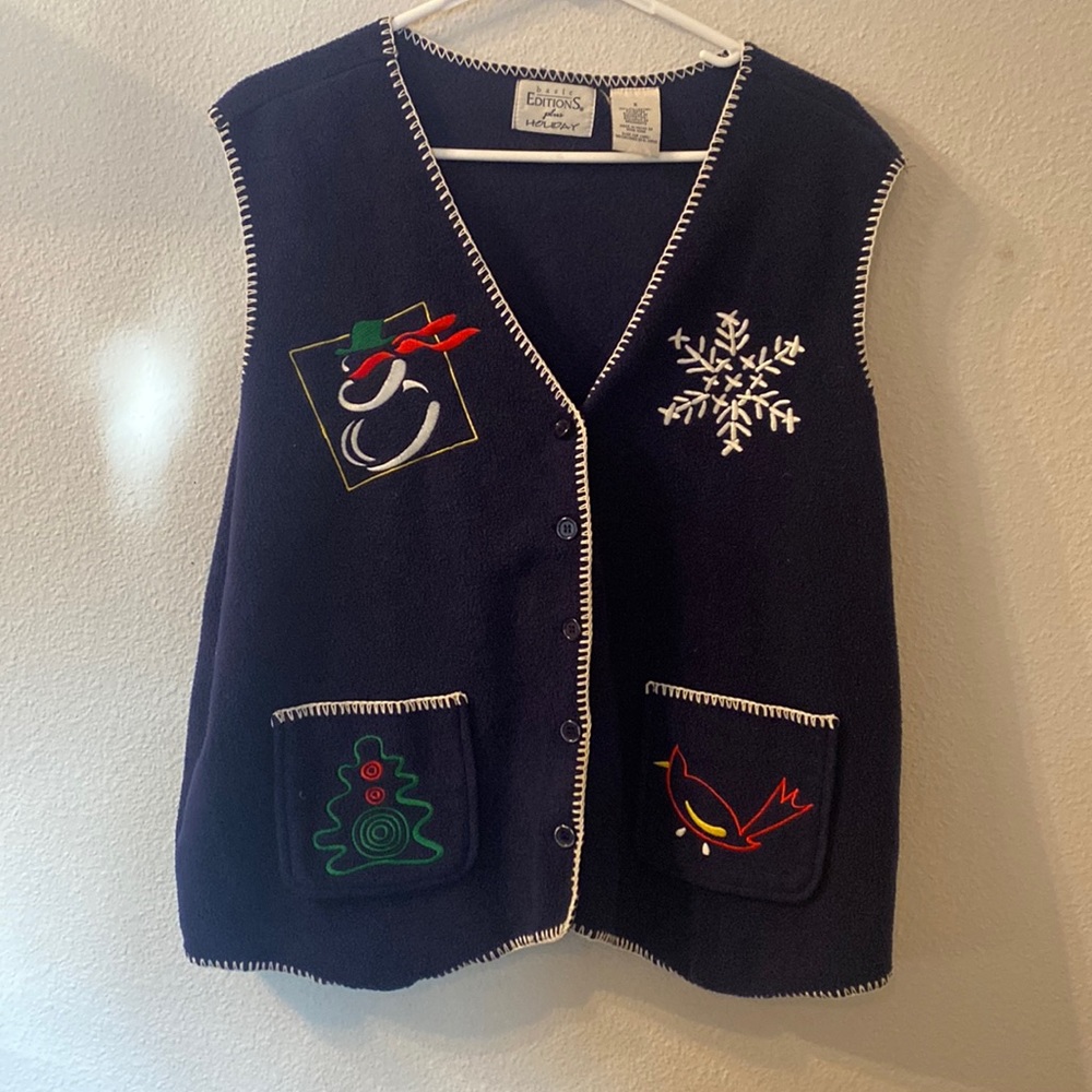 Basic Editions Plus Holiday Button Down Fleece Ve… - image 1